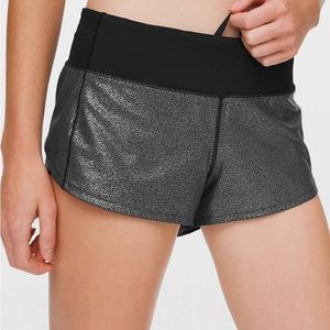 LULULEMON Speed Up 2.5" Short 2 Luminosity Foil Print